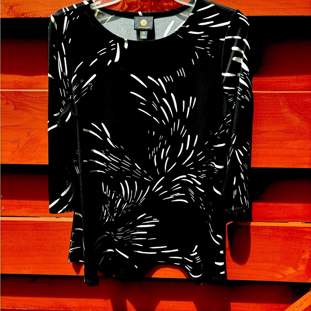 JM Collection Black & White Tunic, Size MP